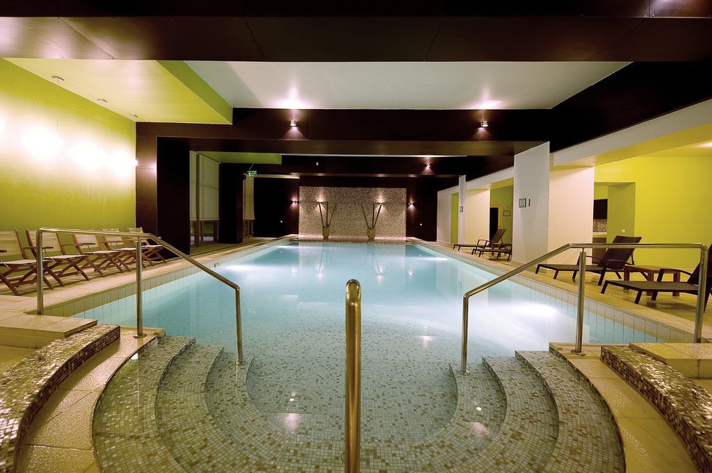 Hotel Clermont Covasna Extérieur photo