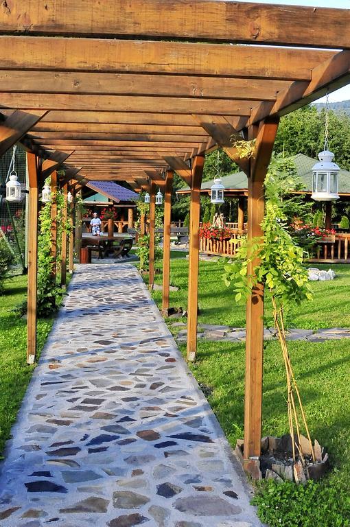 Hotel Clermont Covasna Extérieur photo
