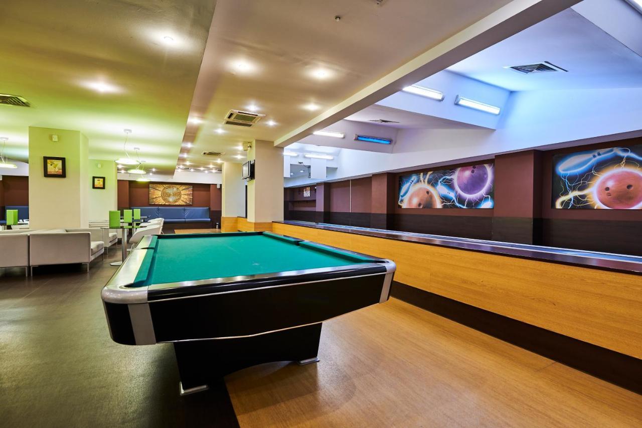 Hotel Clermont Covasna Extérieur photo